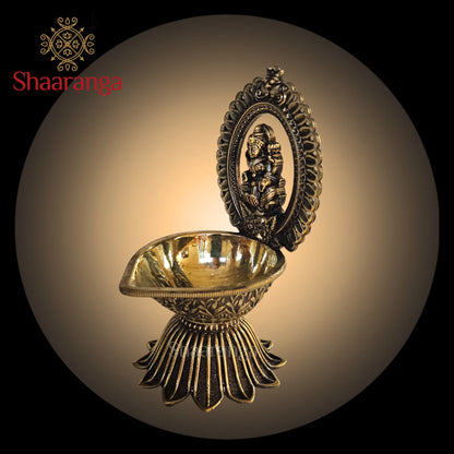 4.5 inches Fine Brass Lakshmi with Arch Diya – Divine Radiance in Auspicious Form