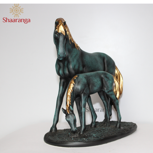 11 Inches Polyresin Horse With Baby