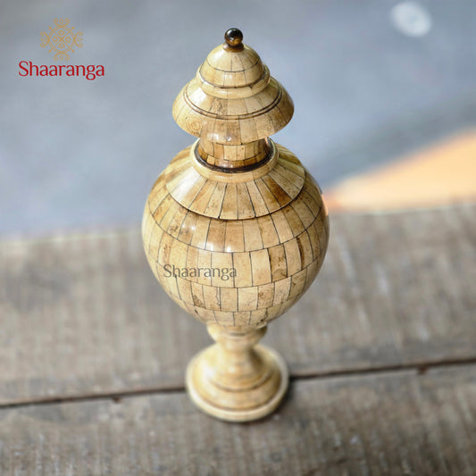 13 Inches Bone Surahi Pot with Lid