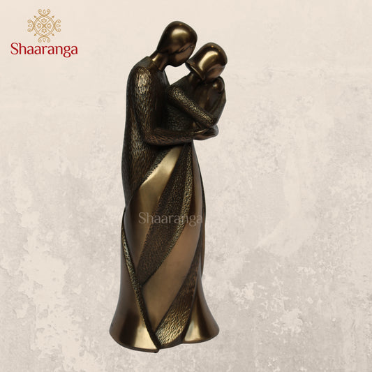 10 Inches Polyresin Family of Three